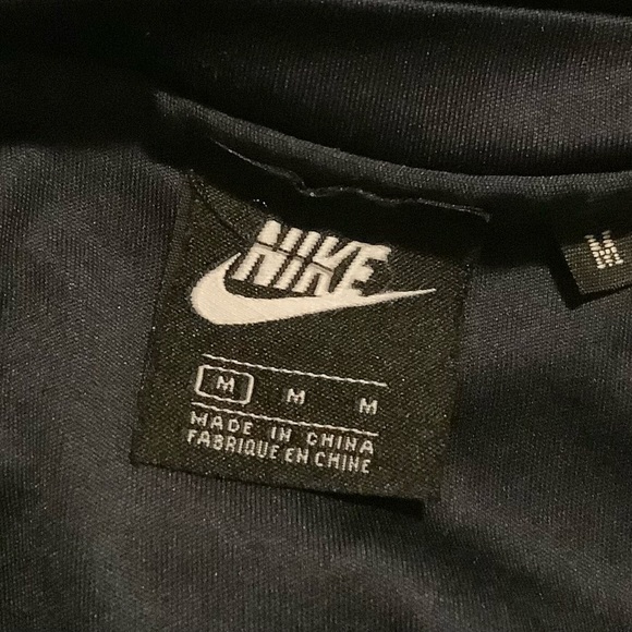 Nike Navy Blue and White Striped Sportswear #34 - Picture 4 of 7